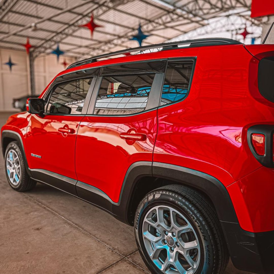 renegade vermelho 01