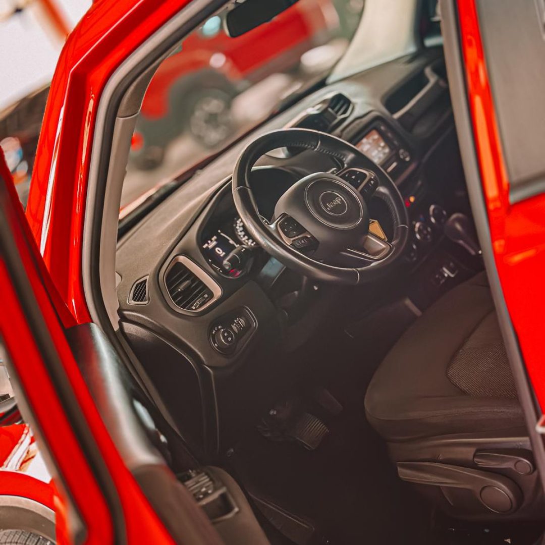 renegade vermelho 05